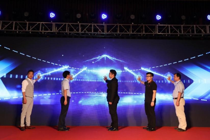 “正风口新起点”区块链新基建峰会暨国文产投发布会在杭州举办